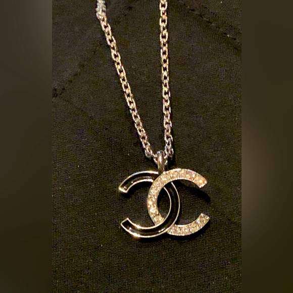 Chanel Gold and Silver Pendant Necklace limited  edition summer 2025 - Picture 1 of 6